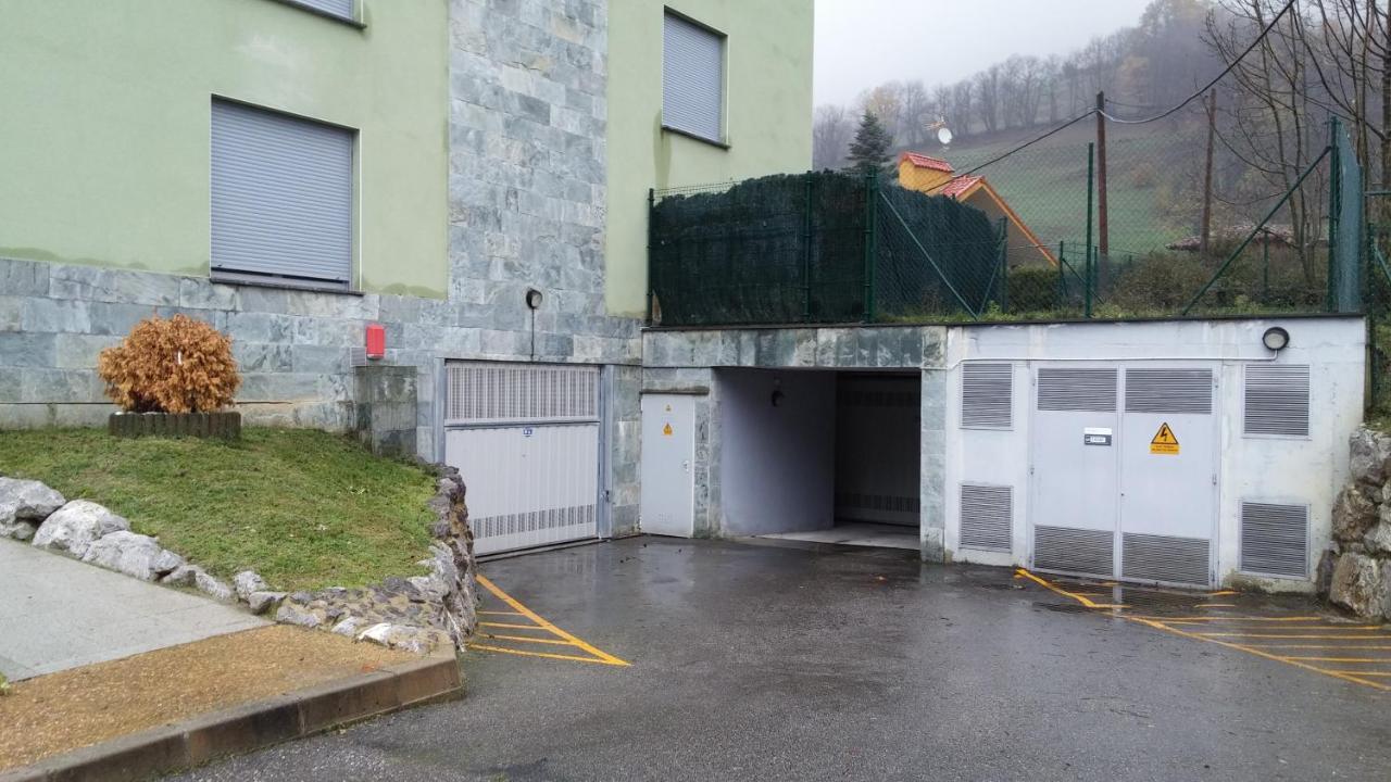 Apto. De Montana La Campa En Felechosa Exterior foto